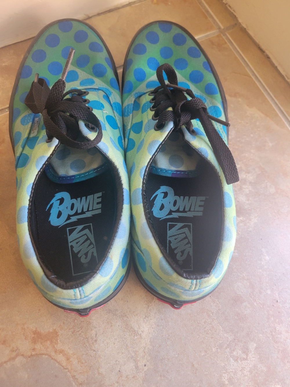 Vans x David Bowie "Space Oddity"  shoes - Picture 5 of 6